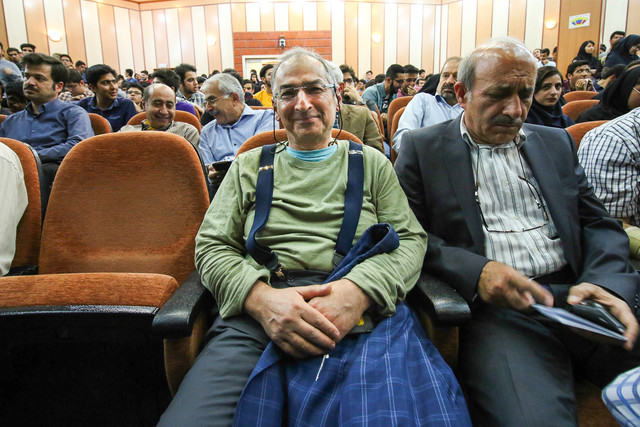 حل مشکلات روابط بینالملل با نذر زیباکلام؟ مناظره صادق زیباکلام و محمد علی رامین - اصفهان