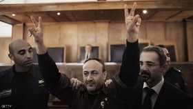 البرغوثی مصمم برای کسب کرسی ریاست تشکیلات خودگردان/ مشارکت ۳ میلیون فلسطینی در انتخابات