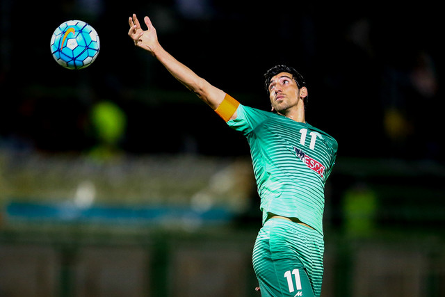 استقبال کم از بازی ذوب‌آهن - گسترش فولاد در اصفهان