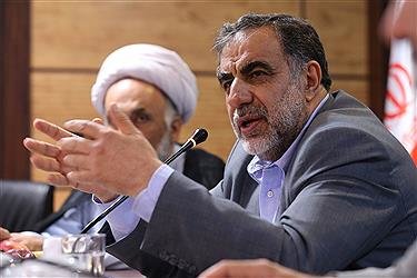 بازنگری در رشتهها و تدوین سرفصلهای درسی باتوجه به نیاز کشور بازنگری در رشتهها و تدوین سرفصلهای درسی باتوجه به نیاز کشور