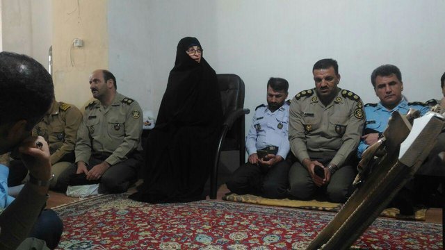 دیدار دانشجویان «دافوس» با خانواده شهید کشوری         