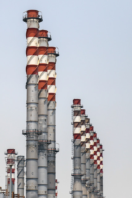 مذاکره برای صادرات فرآوردههای نفتی پالایشگاه ستاره خلیجفارس مذاکره برای صادرات فرآوردههای نفتی پالایشگاه ستاره خلیجفارس