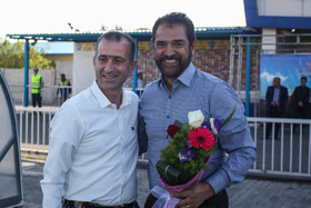 دیدار تیم‌های فوتبال گسترش فولاد و صنعت نفت آبادان