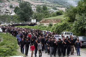  تشییع پیکر یکی از جانباختگان حادثه ریزش معدن در روستای سو سرا از توابع آزادشهر گلستان 