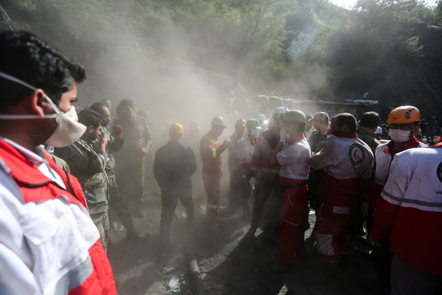ویدئو / آخرین وضعیت امدادرسانی در معدن آزادشهر  ویدئو / آخرین وضعیت امدادرسانی در معدن آزادشهر
