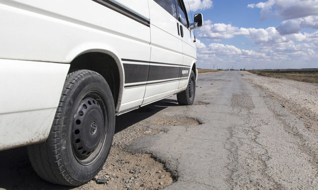 طنین زنگ خطر نابودی راههای استان یزد/ایران بازنده رقابت تکنولوژی حوزه حمل و نقل طنین زنگ خطر نابودی راههای استان یزد/ایران بازنده رقابت تکنولوژی حوزه حمل و نقل