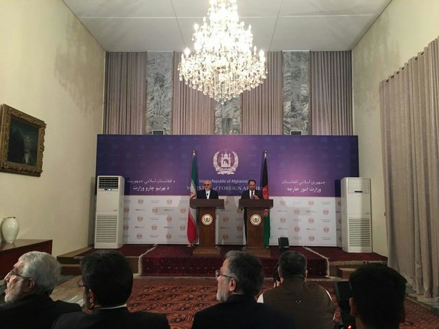 ظریف: آمادگی داریم به همکاریهای اقتصادی با افغانستان ادامه دهیم ظریف: آمادگی داریم به همکاریهای اقتصادی با افغانستان ادامه دهیم