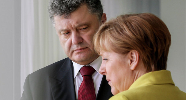 مرکل و پوروشنکو درباره بحران اوکراین دیدار می‌کنند
