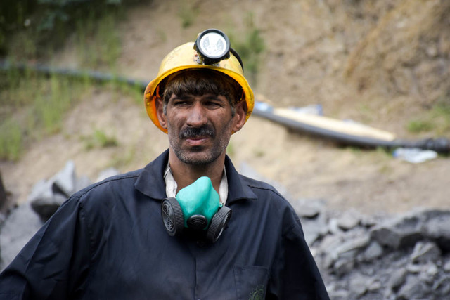عکس تزئینی است کاهش ۵۲ درصدی حوادث کار در زنجان