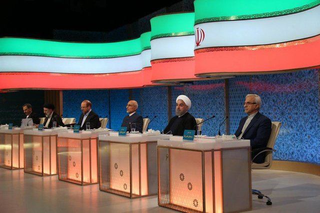 ساختار مناظره از وعدههای توخالی نامزدها جلوگیری کند ساختار مناظره از وعدههای توخالی نامزدها جلوگیری کند