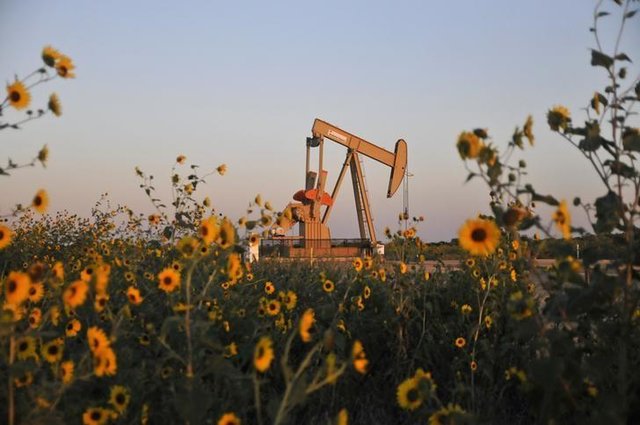 پافشاری سعودی‌ها بر توافق نفتی برای فرار از نکبت اقتصادی