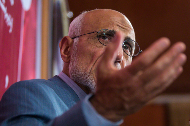 «میرسلیم» داوطلب انتخابات مجلس شد نشست خبری مصطفی میرسلیم