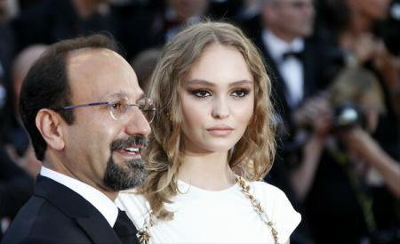 اصغر فرهادی رسما جشنواره کن ۲۰۱۷ را افتتاح کرد اصغر فرهادی رسما جشنواره کن ۲۰۱۷ را افتتاح کرد