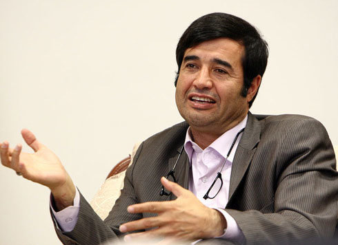 احمد دنیامالی: کنار نمیکشم و تا انتها هستم دنیامالی