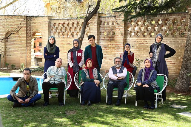 به سریال ما بیمهری کردند به سریال ما بیمهری کردند