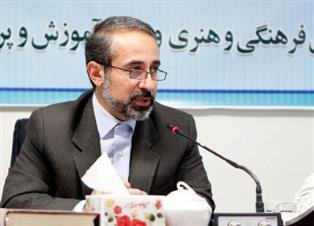 پخش رسمی تلویزیون تعاملی «سینا» تا یک ماه آینده/احتمال اجباری شدن تماشای برخی برنامهها مهدی علی اکبرزاده