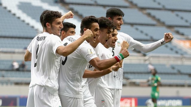 هافبک تیم ملی امید: انگیزه بازیکنان تیم ملی بسیار بالاست