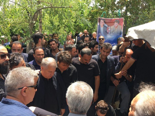 تشییع پیکر مجید نائینی با حضور پیشکسوتان پرسپولیس