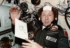 ۳۰ مه؛ زادروز نخستین فضانوردی که راهپیمایی فضایی کرده است