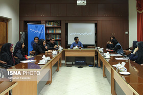 امکان و امتناع ساده‌نویسی در شعر