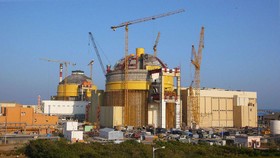 صدور مجوز ساخت راکتورهای 3 و 4 نیروگاه هسته‌ای کودانکولام هند