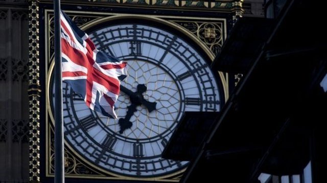 اقتصاد انگلیس کوچک تر شد اقتصاد انگلیس کوچک تر شد