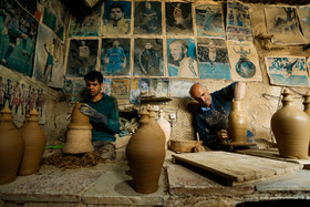 کارگاه تولید سفال در شهر جهانی سفال (لالجین) - همدان