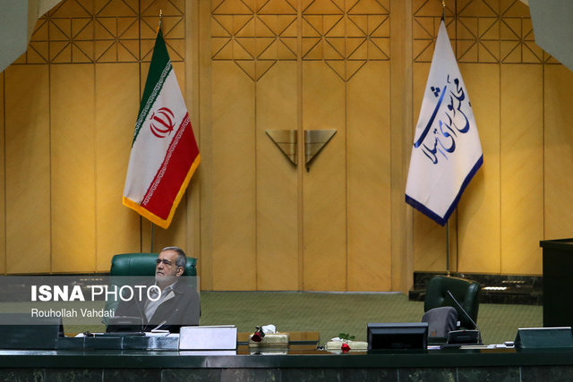 پزشکیان: آراء استیضاح ربیعی 6 بار شمرده شد پزشکیان: آراء استیضاح ربیعی 6 بار شمرده شد
