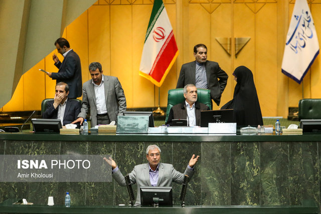 ربیعی: هیچ یک از استیضاح کنندگان با آمار و ارقام صحبت نکرد ربیعی: هیچ یک از استیضاح کنندگان با آمار و ارقام صحبت نکرد