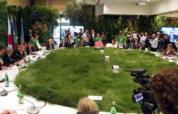 نگاه روزنامههای جهان به سمت مریخ و گروه هفت است نگاه روزنامههای جهان به سمت مریخ و گروه هفت است