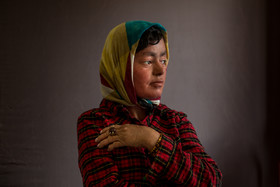 مریم، ۲۹ ساله، به بیماری ایکتیوز (Ichthyosis) (نوع خاص و شدید خشکی پوست است) مبتلاست. مریم میگوید بیماریاش باعث نشده از رسیدن به آرزوهایش دست بکشد. او صدای خوبی دارد و به همین خاطر آرزو دارد خواننده شود. او همچنین دوست دارد معلم معلولان باشد و هنرهایش را به آنها آموزش دهد.