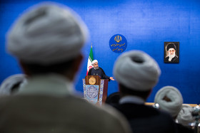 ویدئو / ضیافت افطار رئیس‌جمهور با علما و روحانیون