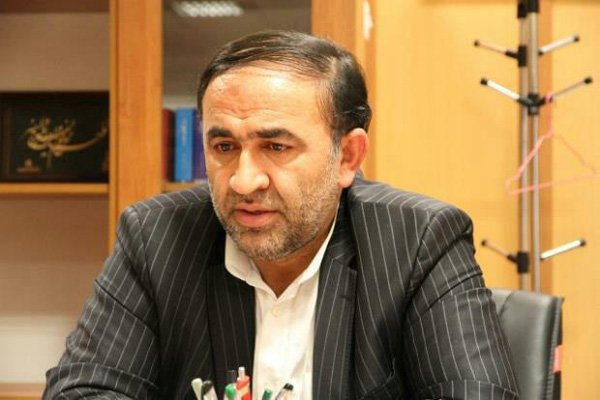 خطر تعلیق بیخ گوش بازیکنان استقلال و تراکتورسازی