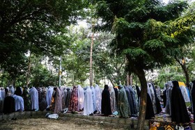 نماز عید فطر -  بقعه شیخ شهاب الدین محمود اهری شهرستان اهر