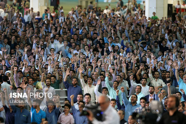 هر سخن جایی و ...