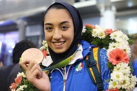 کیمیا علیزاده ثابت کرد حجاب برای بانوان ایرانی یک افتخار ملی - اسلامی است