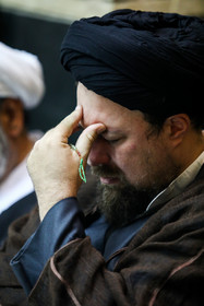 سید حسن خمینی در مراسم ختم مادر علی اکبر محتشمی پور