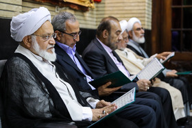 مصباحی مقدم در مراسم ختم مادر علی اکبر محتشمی پور