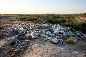 /زمین پاک‌/‌ تخلیه زباله‌ها در رودخانه کشف رود