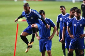 دژاگه: برابر سوریه به خودمان فکر می‌کنیم/ درباره پیشنهاد پرسپولیس چیزی مشخص نیست