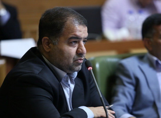 انتقاد عضو شورای شهر از تاثیر تحریم‌های ظالمانه بر مبارزه ایران با کرونا