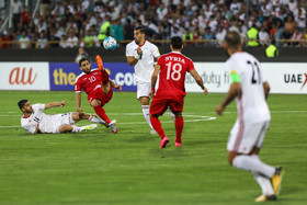 خوشرو: یک پنالتی ایران گرفته نشد/ طارمی نباید کارت زرد می‌گرفت