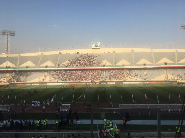 ۹۰ دقیقه تا دیدار ایران و سوریه/ ۵۰۰۰ نفر در آزادی