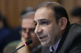 تذکر علیخانی به شهردار تهران درباره عدم پاسخ به تذکرات اعضای شورا