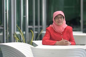یک زن مالایی رئیس‌جمهور سنگاپور می‌شود 