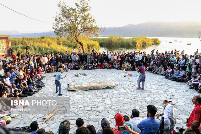 اعلام اسامی نمایش های راه یافته به تئاتر خیابانی مریوان
