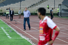 دیدار تیم‌های فوتبال پرسپولیس و پیکان 