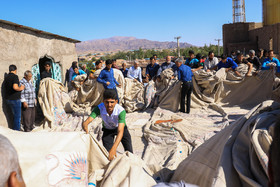 برپایی چادر عزاداری محرم در روستای ده زیار - کرمان