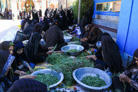 برپایی چادر عزاداری محرم در روستای ده زیار - کرمان