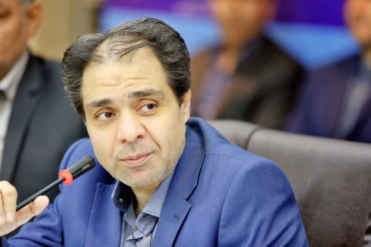 تکلیف افراد فاقد بیمه در نظام ارجاع/ پیشنهاد به دولت درباره پرداخت حق‌بیمه صندوق ایرانیان
